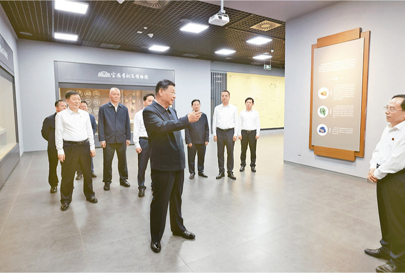 习近平-4.jpg